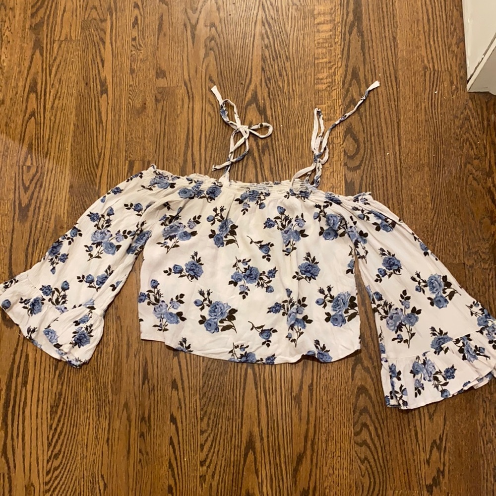 Floral long sleeve